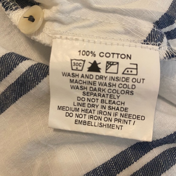 Ajio Shark Tail Dress - Picture 4 of 4